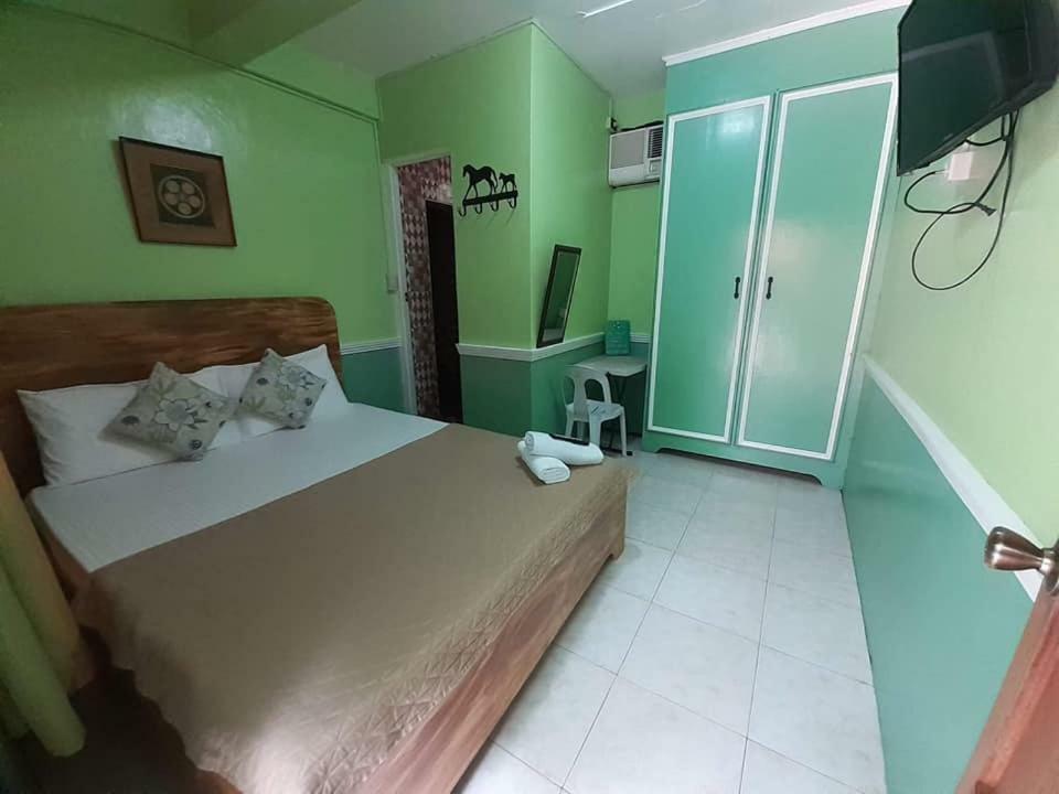 Maritonies Place Coron Extérieur photo