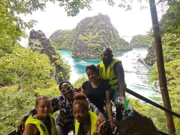 Maritonies Place Coron Extérieur photo
